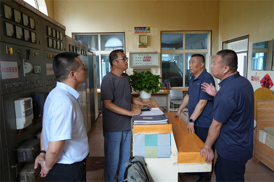 集团防汛督导检查组深入泉林公司开展防汛专项督导检查（5）.jpg